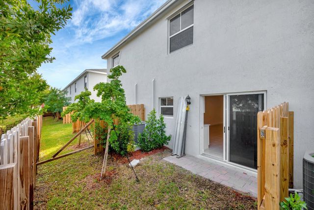 441 NE 1st Drive, Florida City, FL 33034