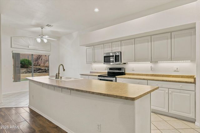 805 S DEL RANCHO --, Mesa, AZ 85208