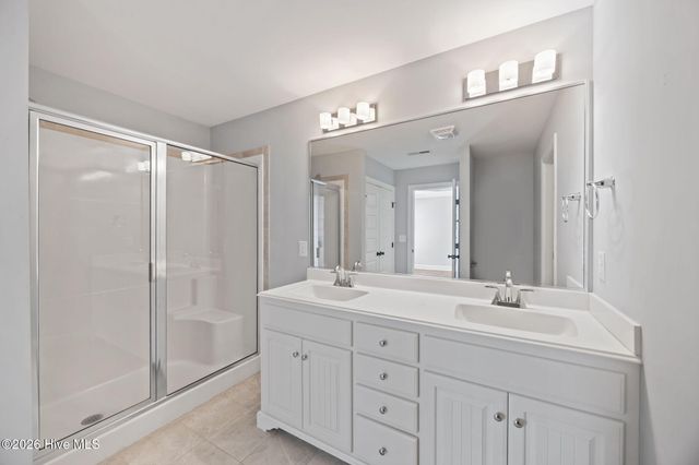 614 Brookfield Drive, Winterville, NC 28590