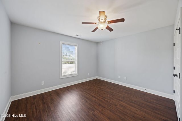 614 Brookfield Drive, Winterville, NC 28590