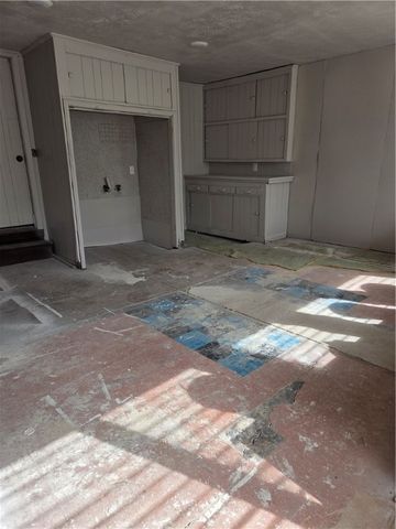 1166 York Ave, Corpus Christi, TX 78404