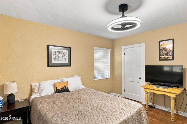 4002 N 32ND Place, Phoenix, AZ 85018