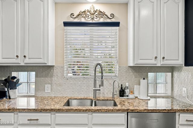 4002 N 32ND Place, Phoenix, AZ 85018