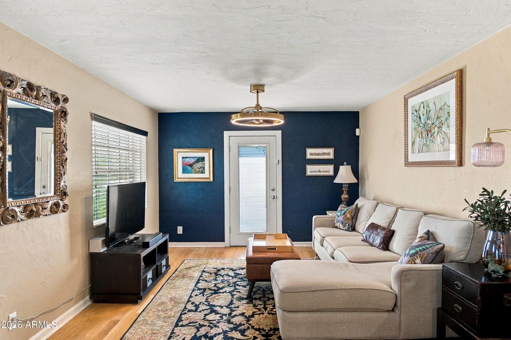 4002 N 32ND Place, Phoenix, AZ 85018 — photo 4
