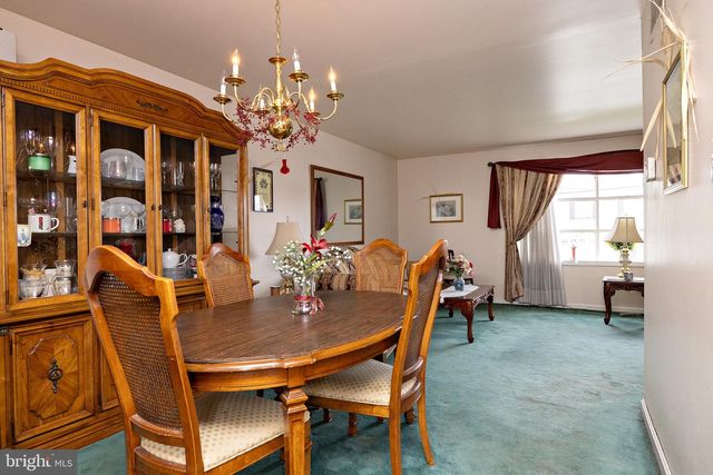 403 MEMORIAL AVE, Gloucester City, NJ 08030