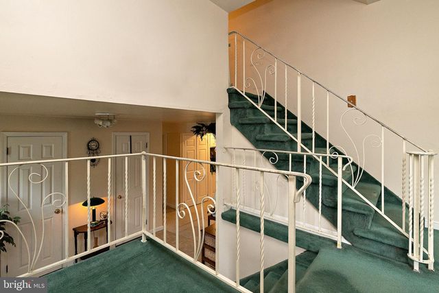 403 MEMORIAL AVE, Gloucester City, NJ 08030