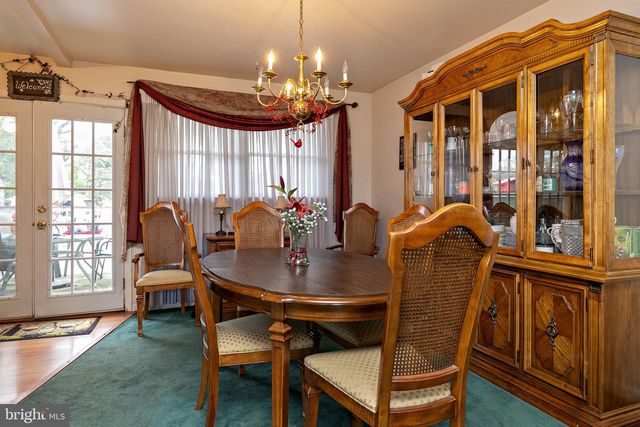 403 MEMORIAL AVE, Gloucester City, NJ 08030