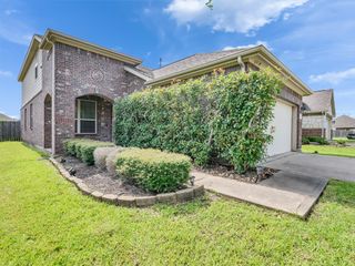 6864 Juniper Arbor Lane, League City, TX 77539
