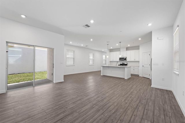 5726 STOCKADE BOULEVARD, St Cloud, FL 34771