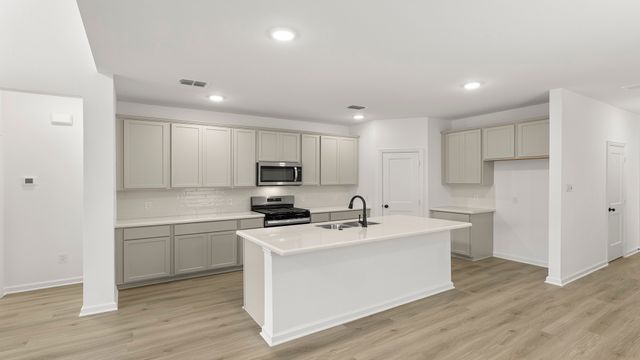 461 Silent Pond Park, Lavon, TX 75166