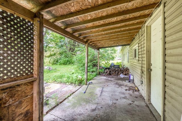 8781 Lancaster Thornville Road NE, Pleasantville, OH 43148