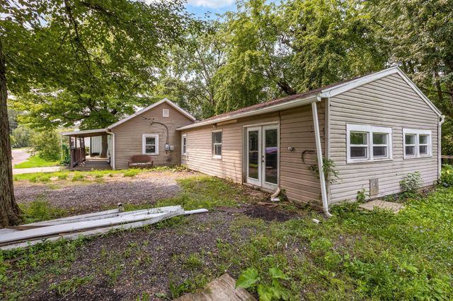 8781 Lancaster Thornville Road NE, Pleasantville, OH 43148