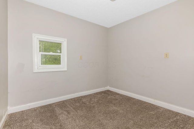 8781 Lancaster Thornville Road NE, Pleasantville, OH 43148