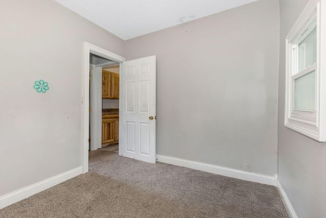 8781 Lancaster Thornville Road NE, Pleasantville, OH 43148