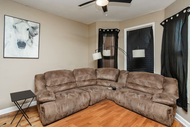 7523 S Kimbark Avenue, Chicago, IL 60619