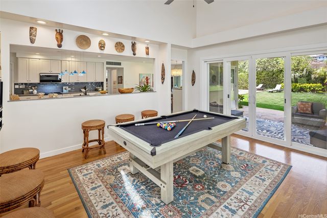 1319 Mokulua Drive, Kailua, HI 96734