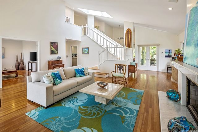 1319 Mokulua Drive, Kailua, HI 96734