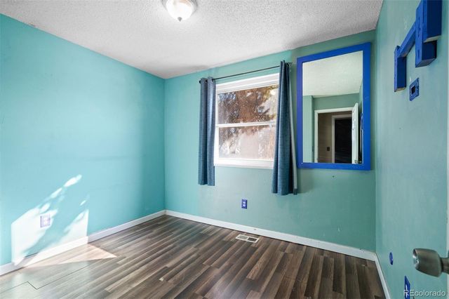 2787 S Helena Way, Aurora, CO 80013