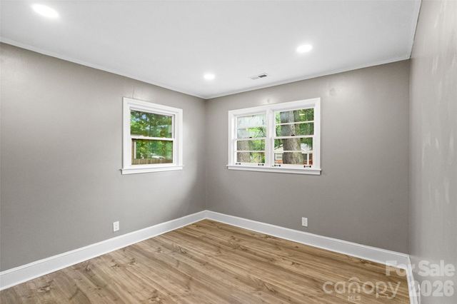 1626 Taylor Avenue, Charlotte, NC 28216