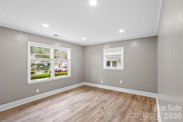 1626 Taylor Avenue, Charlotte, NC 28216