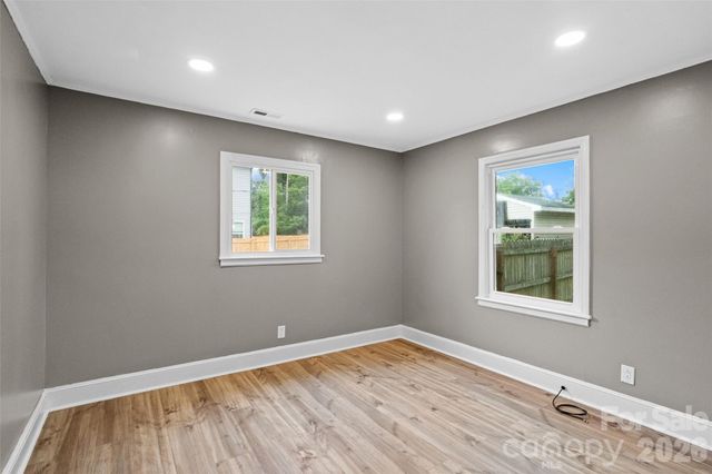1626 Taylor Avenue, Charlotte, NC 28216