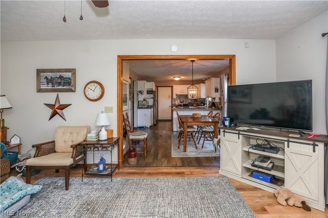 9350 State Route 88, Windham, OH 44288