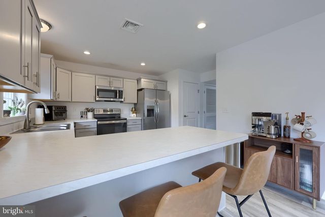 202 W FRANKLIN ST, Ephrata, PA 17522
