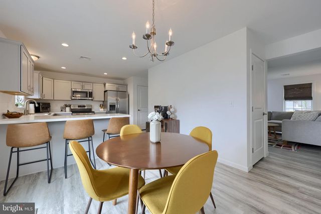 202 W FRANKLIN ST, Ephrata, PA 17522