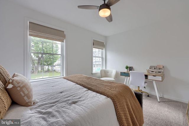 202 W FRANKLIN ST, Ephrata, PA 17522