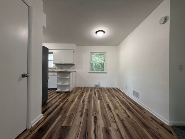 1946 Adams Street SE, Grand Rapids, MI 49506