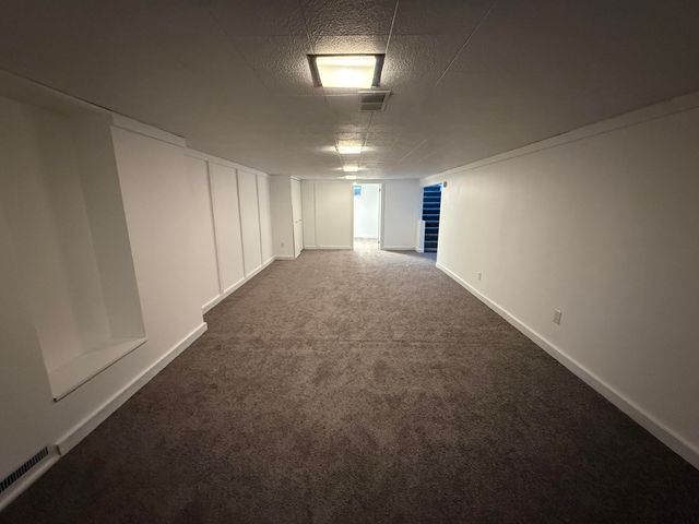1946 Adams Street SE, Grand Rapids, MI 49506