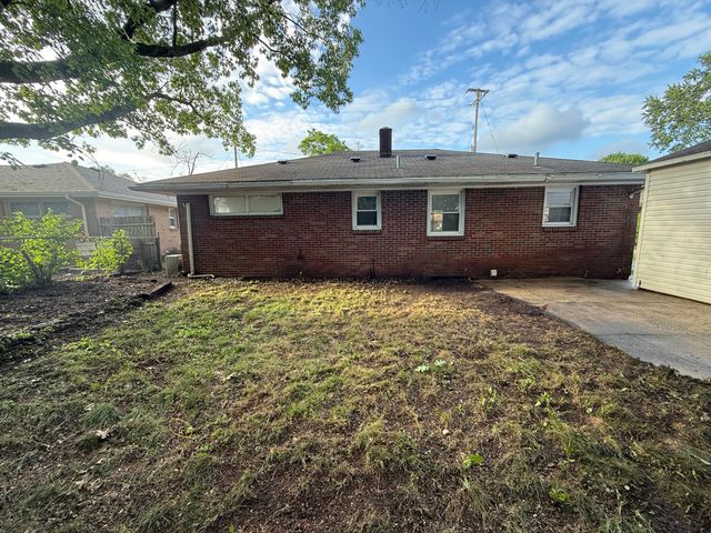 1946 Adams Street SE, Grand Rapids, MI 49506