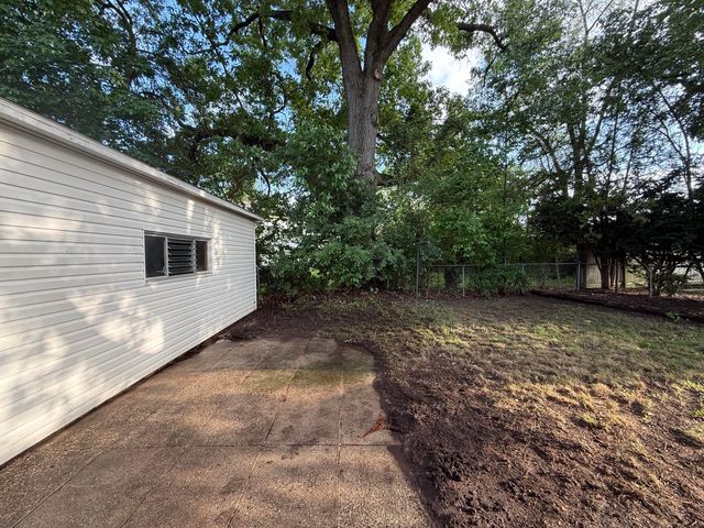 1946 Adams Street SE, Grand Rapids, MI 49506