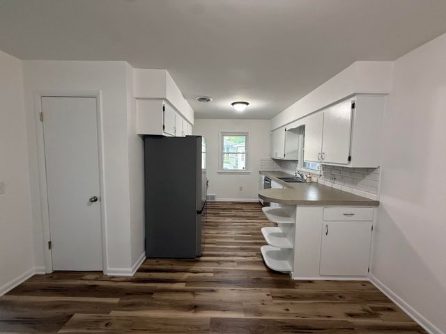 1946 Adams Street SE, Grand Rapids, MI 49506