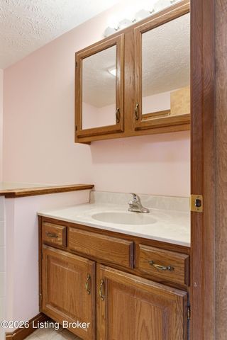 180 McDonald Rd, Leitchfield, KY 42754