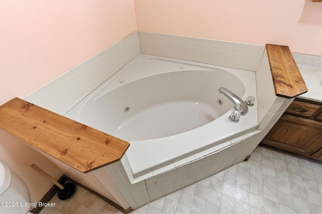 180 McDonald Rd, Leitchfield, KY 42754