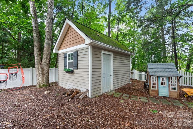 1005 Downing Court, Indian Trail, NC 28079