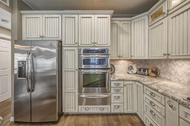 852 35TH AVENUE N, St Petersburg, FL 33704