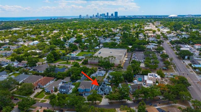 852 35TH AVENUE N, St Petersburg, FL 33704