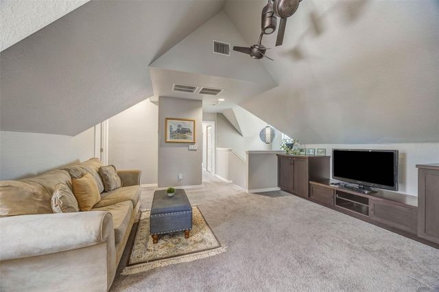 852 35TH AVENUE N, St Petersburg, FL 33704