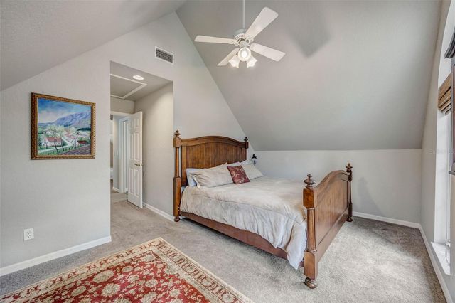 852 35TH AVENUE N, St Petersburg, FL 33704