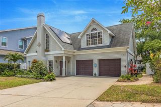 852 35TH AVENUE N, St Petersburg, FL 33704