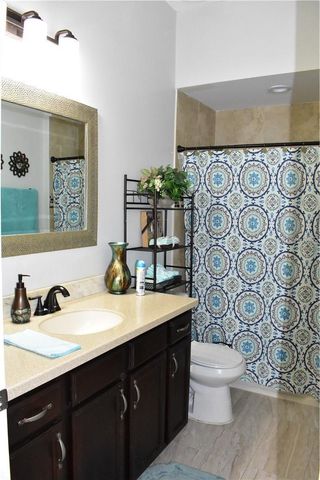 20104 POND SPRING WAY, Tampa, FL 33647