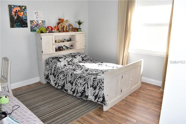 20104 POND SPRING WAY, Tampa, FL 33647