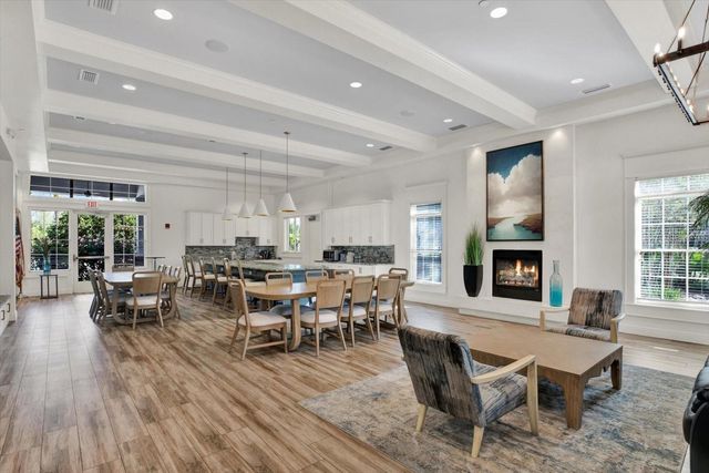 20104 POND SPRING WAY, Tampa, FL 33647