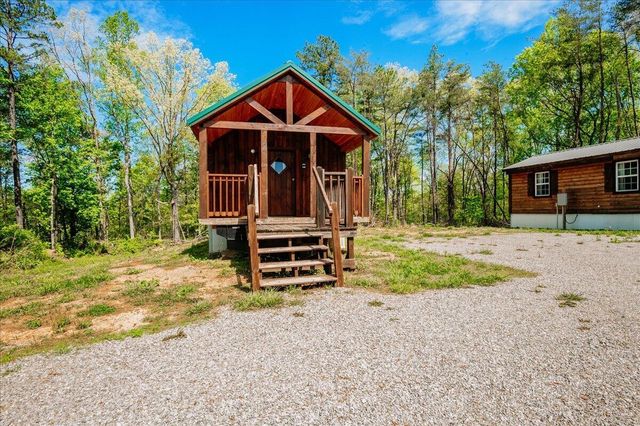 660 Watt Nantz Road, East Bernstadt, KY 40729