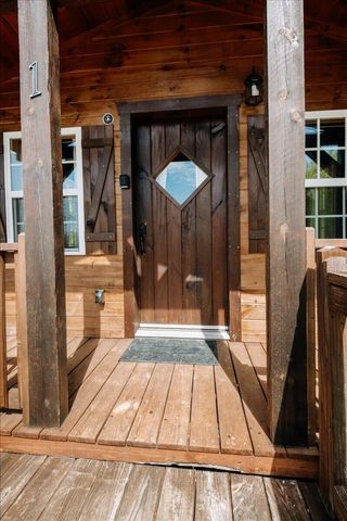 660 Watt Nantz Road, East Bernstadt, KY 40729