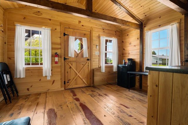 660 Watt Nantz Road, East Bernstadt, KY 40729