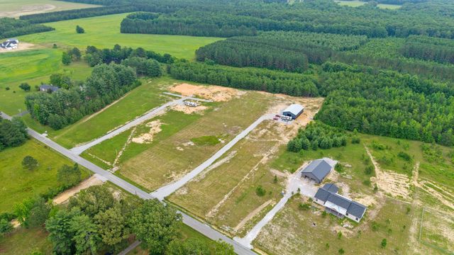 3223 Hickerson Rd, Manchester, TN 37355