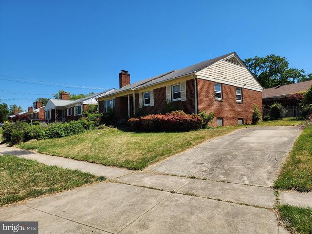 9709 ADMIRALTY DR, Silver Spring, MD 20910